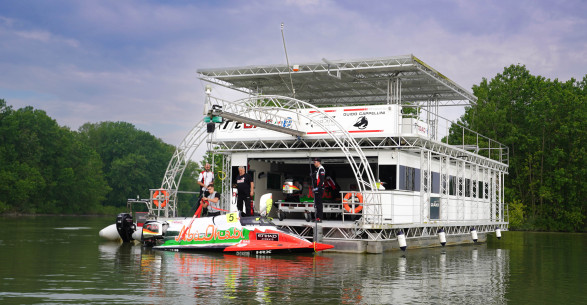 Team Abu Dhabi kicks off training in Italy in preparation for the upcoming F1H2O powerboat challenge