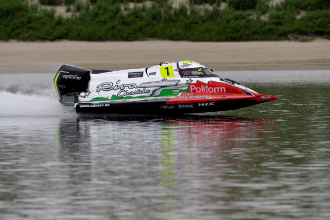 Historic Emirati Achievement at the Italian Pavia-Venice Race: Abu Dhabi Team Breaks World Record