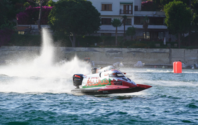 Abu Dhabi Team Delivers Strong Performance in Free Practice Despite Challenging Conditions