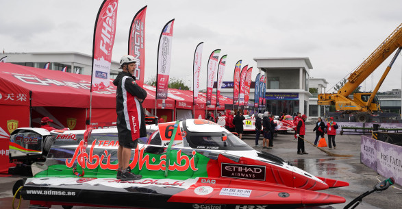 Abu Dhabi F1 Powerboat Team Wraps Up Free Practice Sessions in Zhengzhou