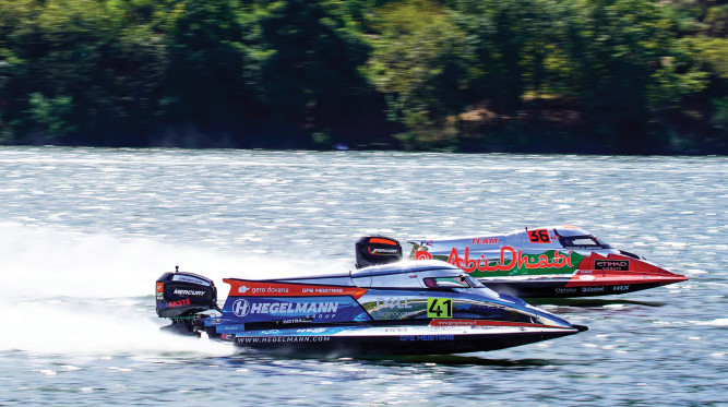 Abu Dhabi Boats retains the lead in the Formula 2 World Championship