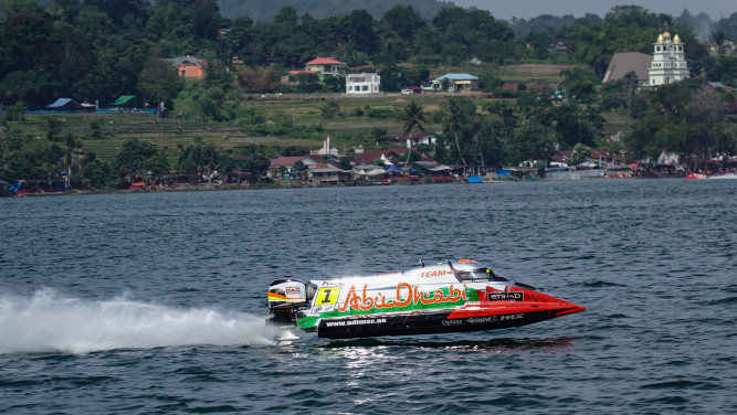 Torrente wants super show in Indonesia after winds blow out grand prix qualifying
