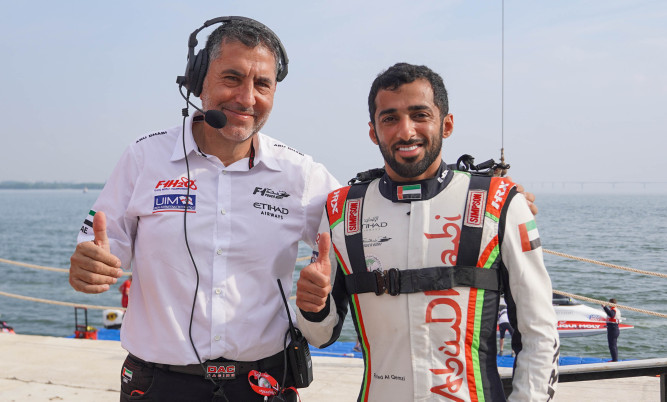 TEAM ABU DHABI MAKE DRIVER SWITCH TO REST COMPARATO IN VIETNAM