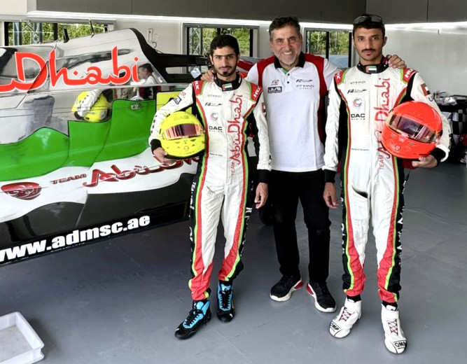 Abu Dhabi F4 Boat Team Racers Kick Off Intensive Training Camp in Italy with Coach Guido Cappellini