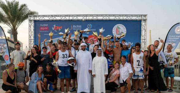 Abu Dhabi Marine Sports crowns the winners of the UAE MotoSurf Championship with the participation of 11 countries.